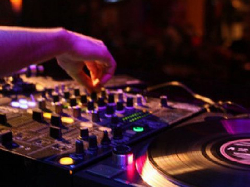 岡山ガールズバー Airis≪岡山駅前NEW OPEN≫